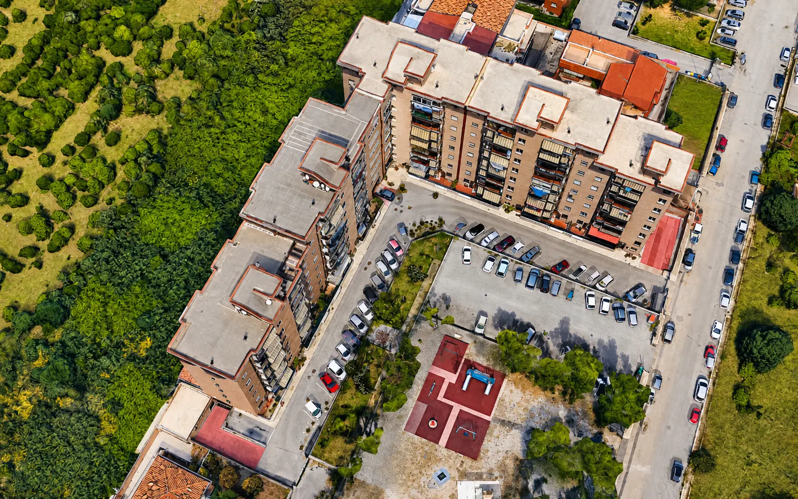 Androne condominiale classico a Palermo